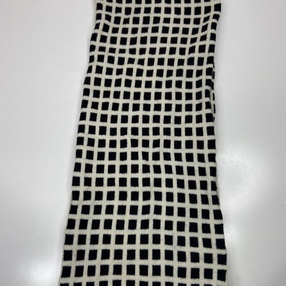 J Crew Black and White Geometric Print Infinity Scarf Wool Blend Knit Black - Picture 1 of 3